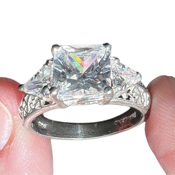 Silver Cubic Zirconia Ring Princess Cut with Triangles Filigree Band About 8.5 - Picture 1 of 17